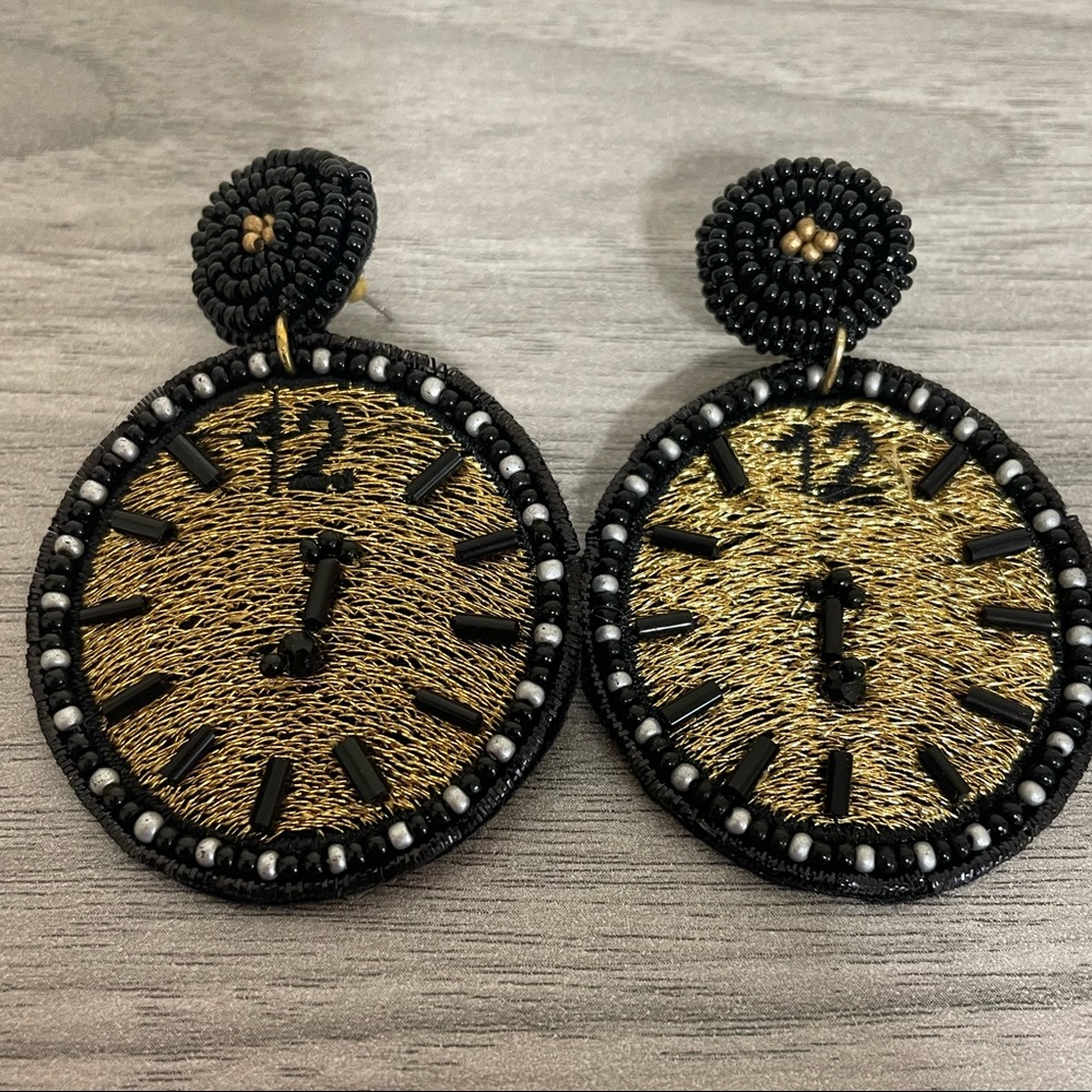 🎉💛Black Gold Midnight Hour New Year’s Earrings